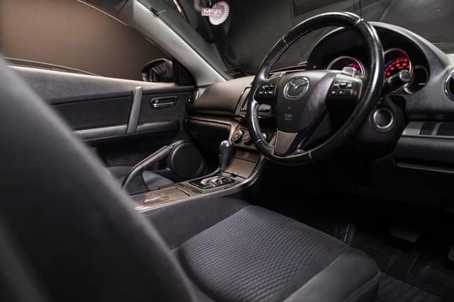 2012 Mazda Atenza JDM car for sale — photo 16 of 19