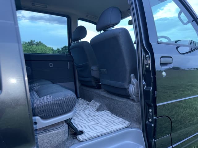 2001 Daihatsu Atrai JDM car for sale — photo 17 of 25