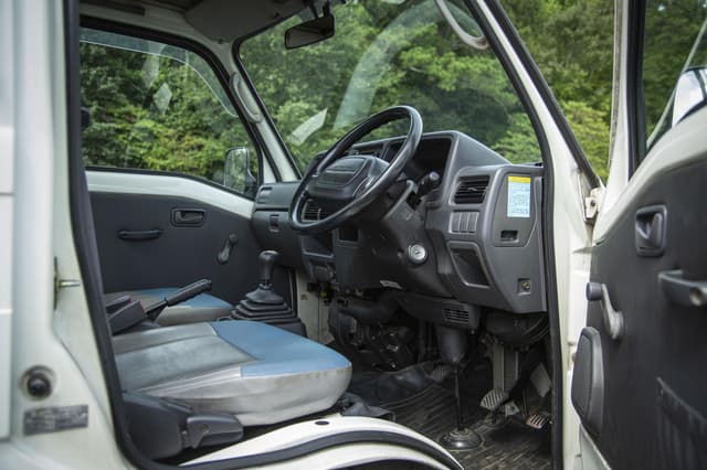 2001 Subaru Sambar JDM car for sale — photo 13 of 16