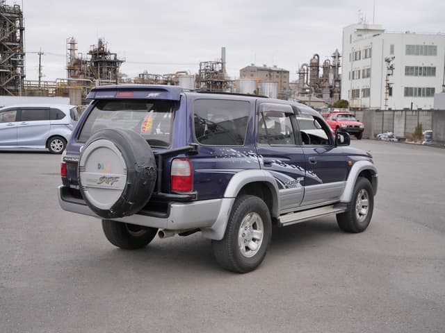 1996 Toyota Hilux Surf JDM car for sale — photo 5 of 21