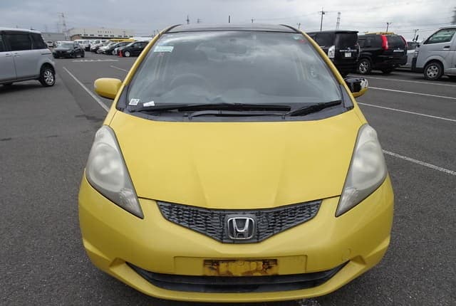 2008 Honda Fit JDM car for sale — photo 8 of 25