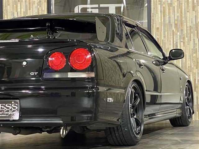 1999 Nissan Skyline JDM car for sale — photo 9 of 25