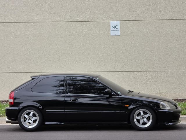 1998 Honda Civic JDM car for sale — photo 3 of 25