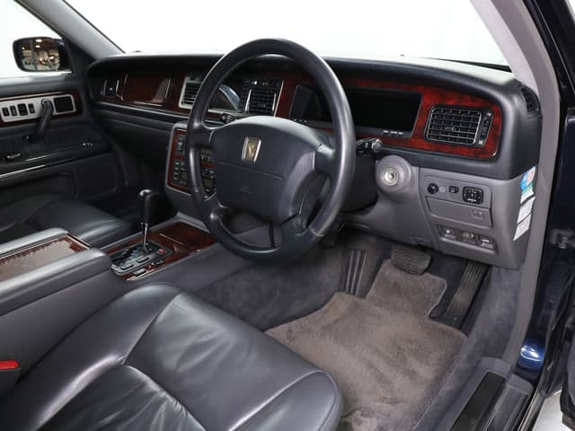 1997 Toyota Century JDM car for sale — photo 9 of 25