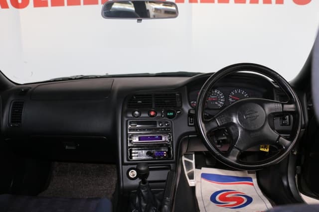 1996 Nissan Skyline JDM car for sale — photo 14 of 14