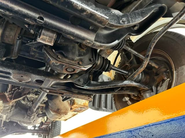 1992 Mitsubishi Minicab JDM car for sale — photo 19 of 23