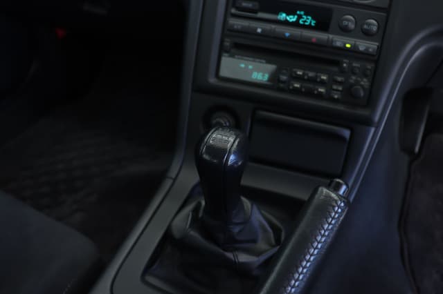 1998 Nissan Skyline JDM car for sale — photo 19 of 25