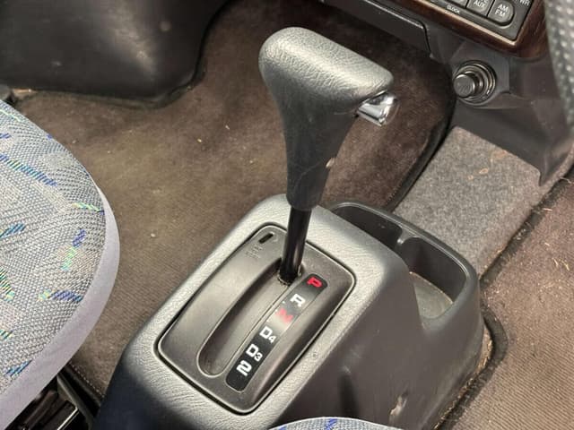 2001 Honda Vamos JDM car for sale — photo 18 of 25