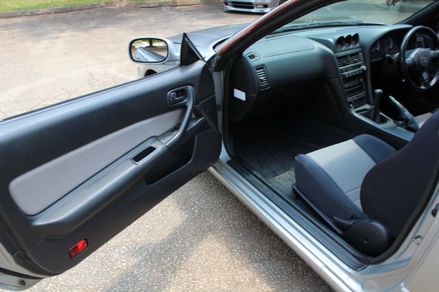 1998 Nissan Skyline JDM car for sale — photo 21 of 25