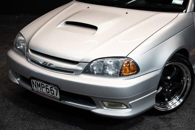 2000 Toyota Caldina JDM car for sale — photo 2 of 13