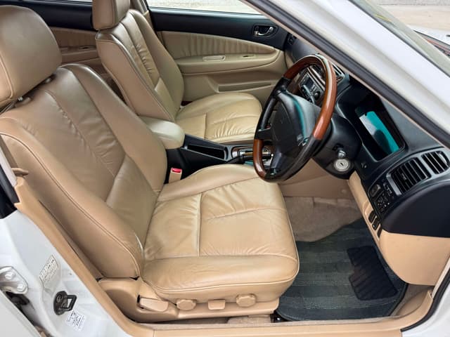 1996 Mitsubishi Legnum JDM car for sale — photo 21 of 25