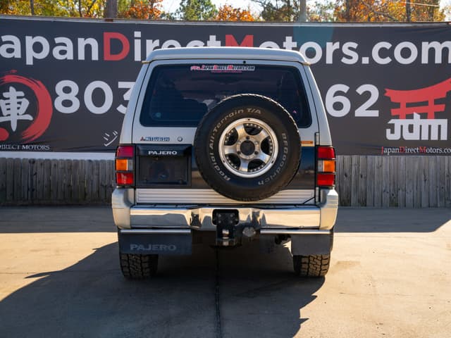 1993 Mitsubishi Pajero JDM car for sale — photo 10 of 18