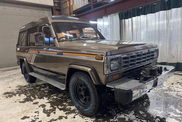 1986 Nissan Safari JDM car for sale — photo 3 of 25
