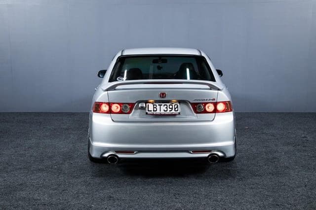 2006 Honda Accord JDM car for sale — photo 5 of 17