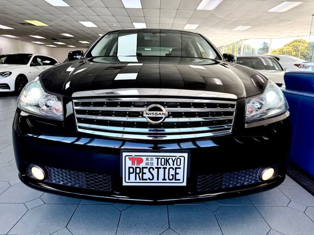 2007 Nissan Fuga JDM car for sale — photo 2 of 6