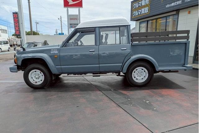 1996 Nissan Safari JDM car for sale — photo 8 of 25