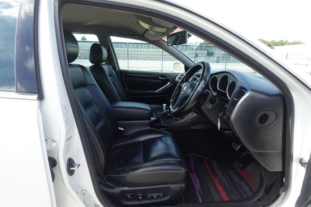 2001 Toyota Aristo JDM car for sale — photo 10 of 17