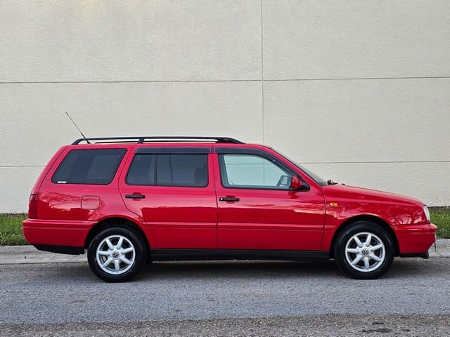 1998 Volkswagen Golf JDM car for sale — photo 8 of 25