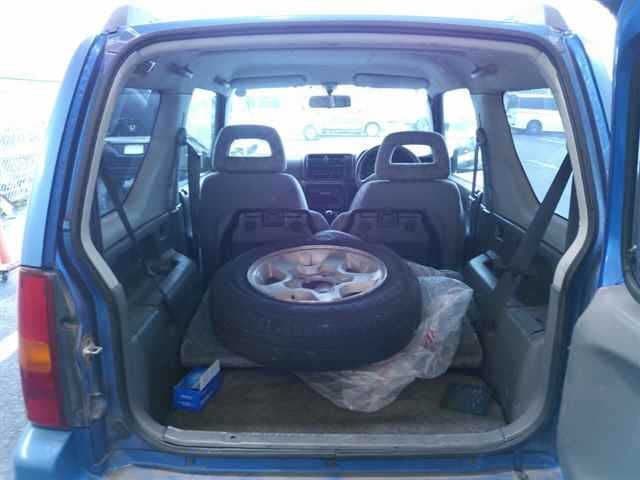 1999 Suzuki Jimny JDM car for sale — photo 4 of 9