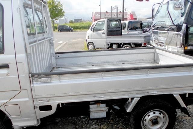 2010 Subaru Sambar JDM car for sale — photo 14 of 25