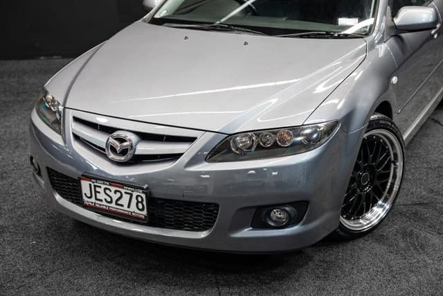2006 Mazda Atenza JDM car for sale — photo 2 of 17