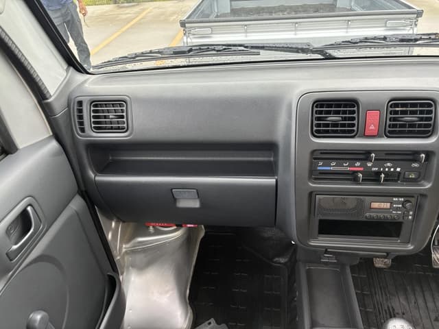 2009 Suzuki Carry JDM car for sale — photo 13 of 20