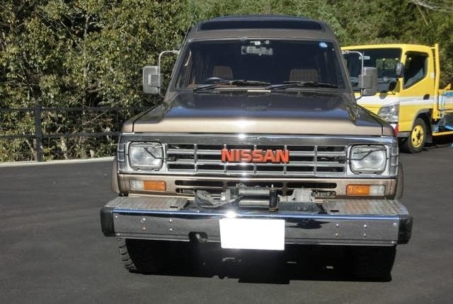 1987 Nissan Safari JDM car for sale — photo 10 of 25