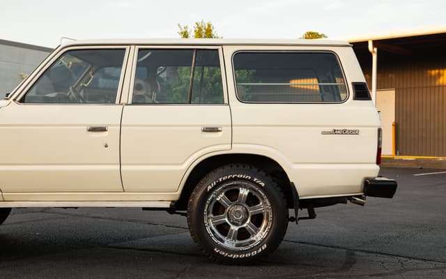 1989 Toyota Land Cruiser JDM car for sale — photo 9 of 19