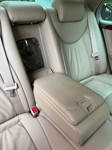 2000 Toyota Celsior JDM car for sale — photo 22 of 24