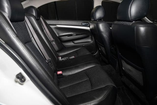 2009 Nissan Skyline JDM car for sale — photo 15 of 15