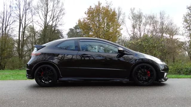 2007 Honda Civic JDM car for sale — photo 2 of 25