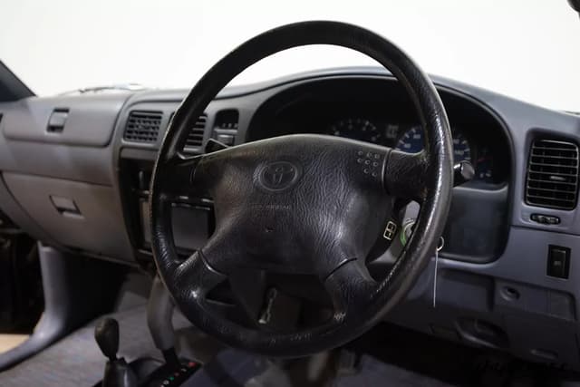 1999 Toyota Hilux JDM car for sale — photo 12 of 25