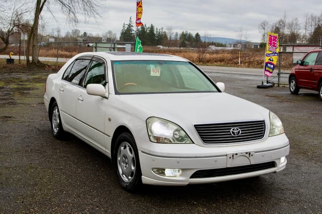 2001 Toyota Celsior JDM car for sale — photo 9 of 22