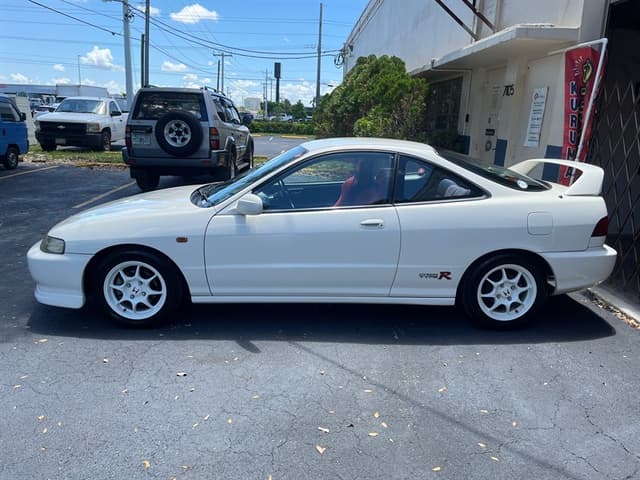 1996 Honda Integra JDM car for sale — photo 4 of 16