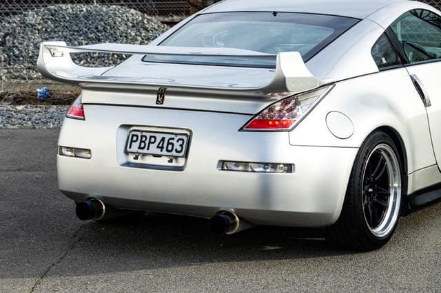 2006 Nissan Fairlady Z JDM car for sale — photo 11 of 19