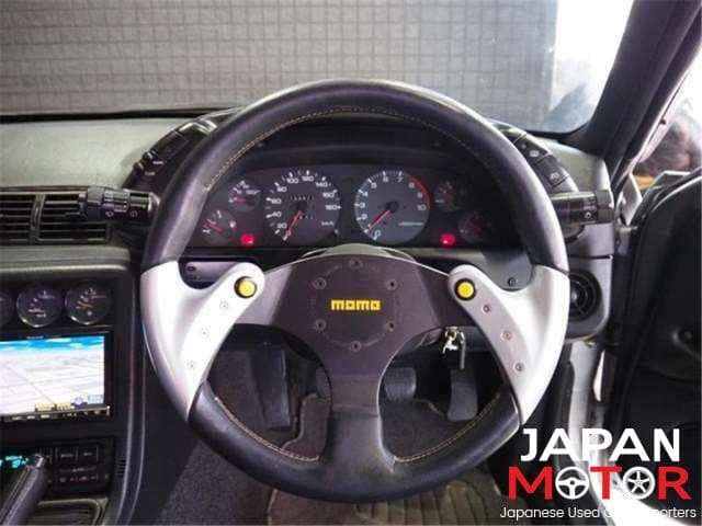 1992 Nissan Skyline JDM car for sale — photo 9 of 25
