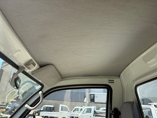 1996 Mitsubishi Minicab JDM car for sale — photo 12 of 25
