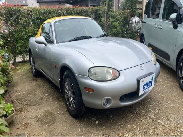 1999 Mazda Roadster (Eunos Roadster / MX-5) JDM car for sale — photo 11 of 17