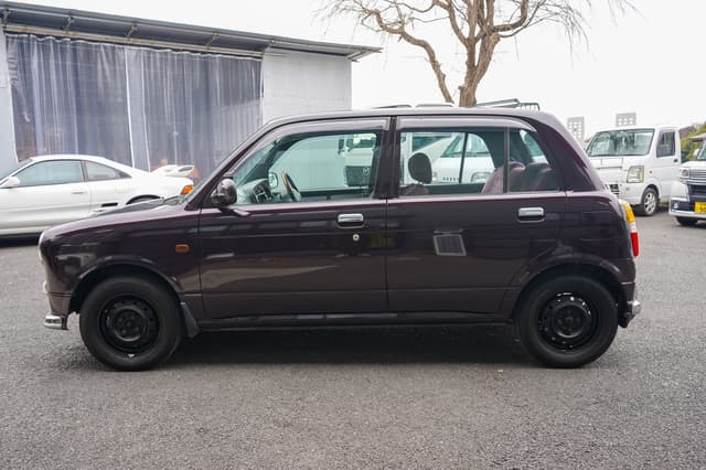 1999 Daihatsu Mira JDM car for sale — photo 8 of 25