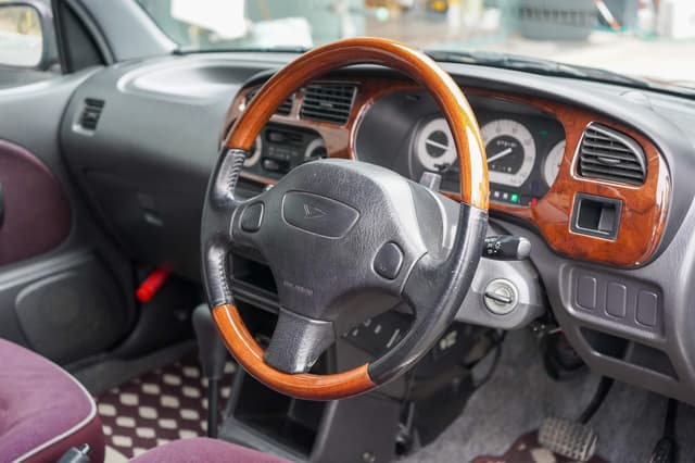 1999 Daihatsu Mira JDM car for sale — photo 11 of 25