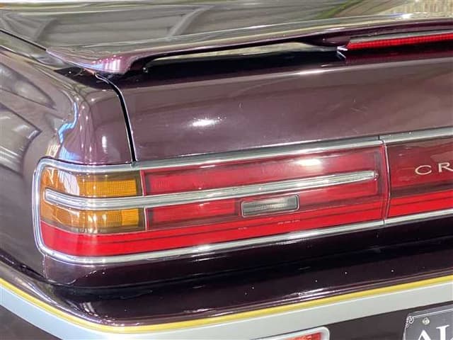1990 Toyota Cresta JDM car for sale — photo 8 of 25