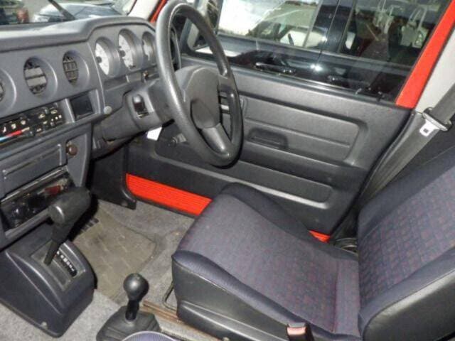 1996 Suzuki Jimny JDM car for sale — photo 3 of 7