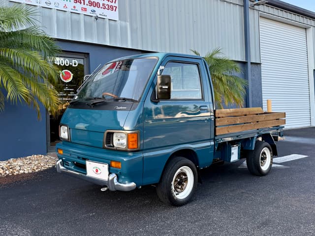 1991 Daihatsu Hijet JDM car for sale — photo 7 of 16