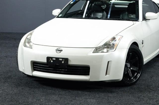 2004 Nissan Fairlady Z JDM car for sale — photo 2 of 18