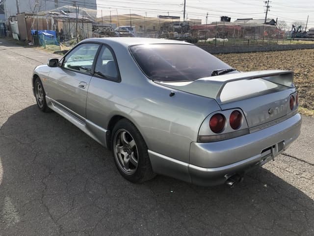 1996 Nissan Skyline JDM car for sale — photo 4 of 5