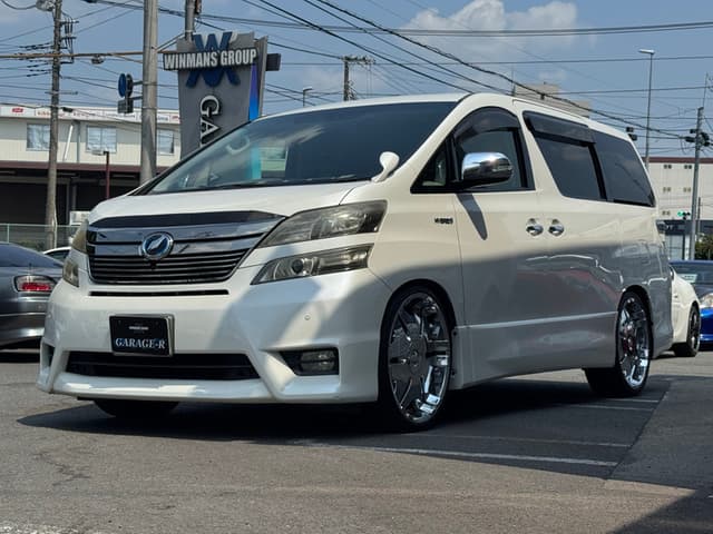 2011 Toyota Vellfire JDM car for sale — photo 8 of 25