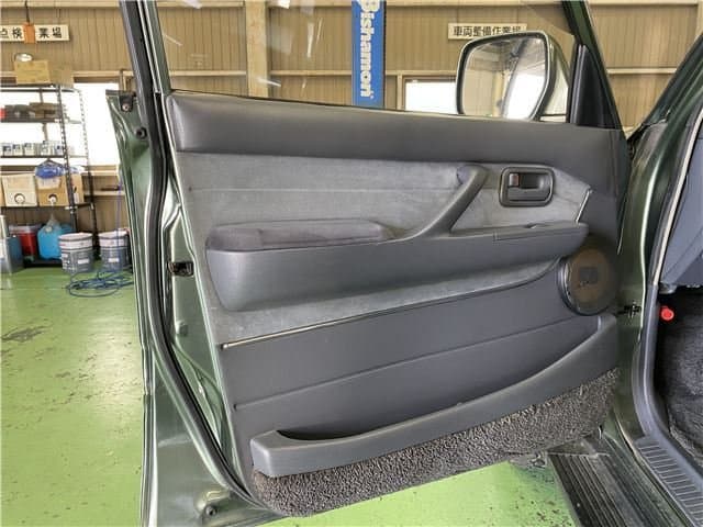 1993 Toyota Land Cruiser JDM car for sale — photo 6 of 24