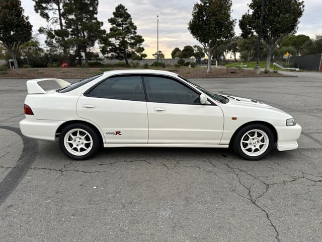 1996 Honda Integra JDM car for sale — photo 8 of 20