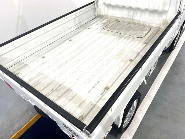 2000 Daihatsu Hijet JDM car for sale — photo 5 of 24