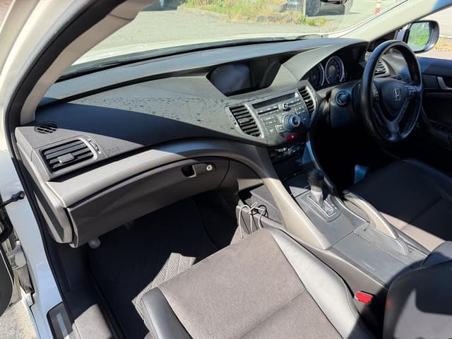 2009 Honda Accord JDM car for sale — photo 12 of 20